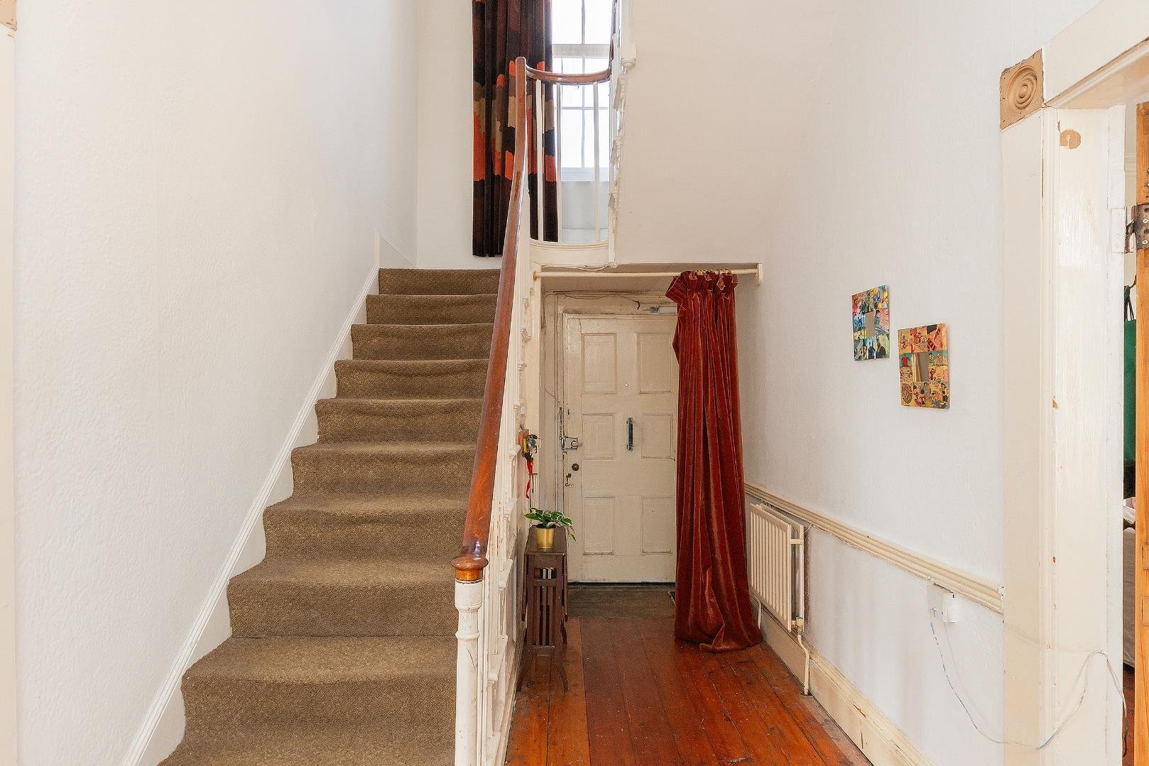 Fairfield road montpelier 33933998 2 f6 rmr hallway c