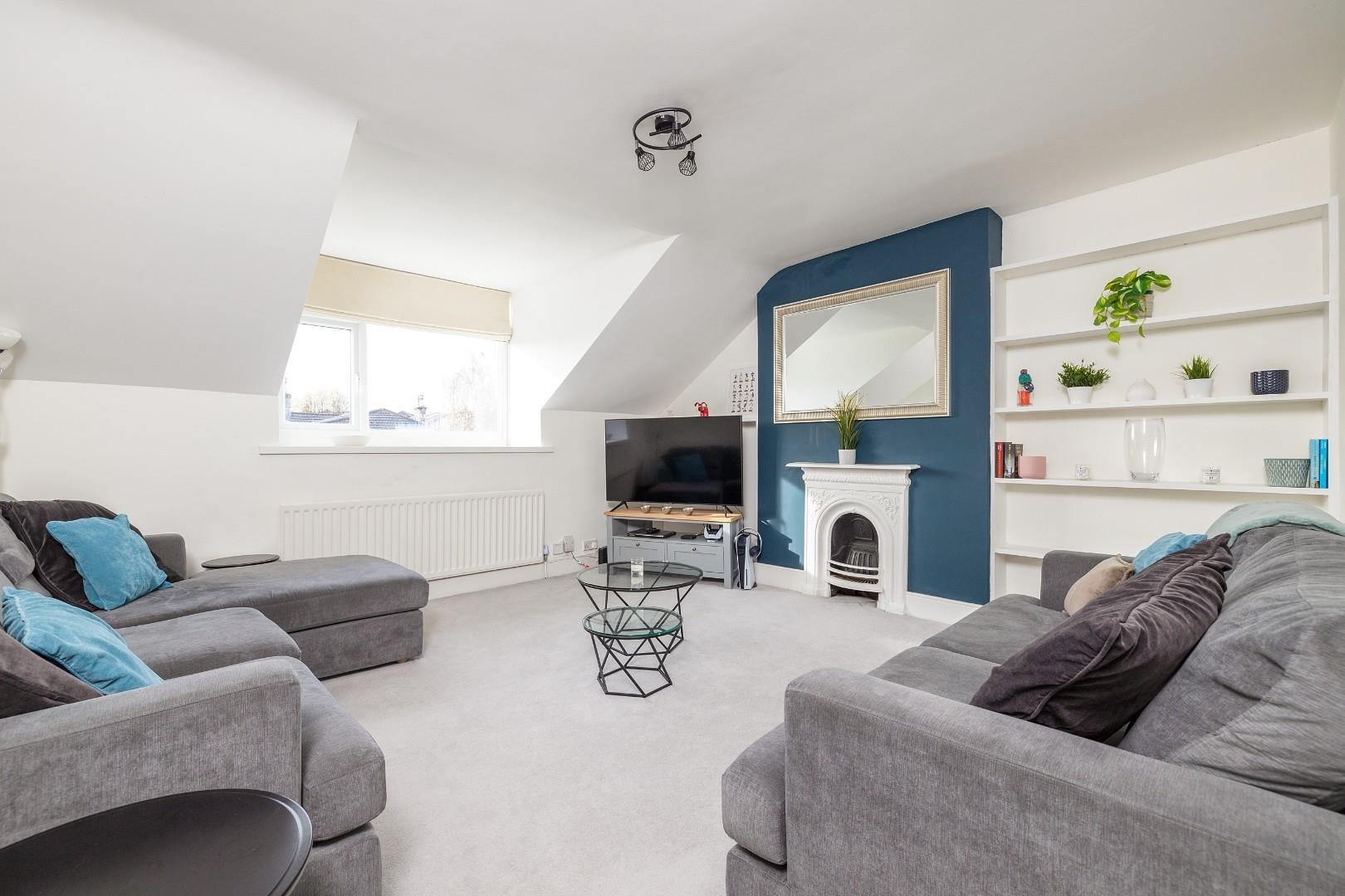 Fernbank road redland 33566531 cd7 a9454