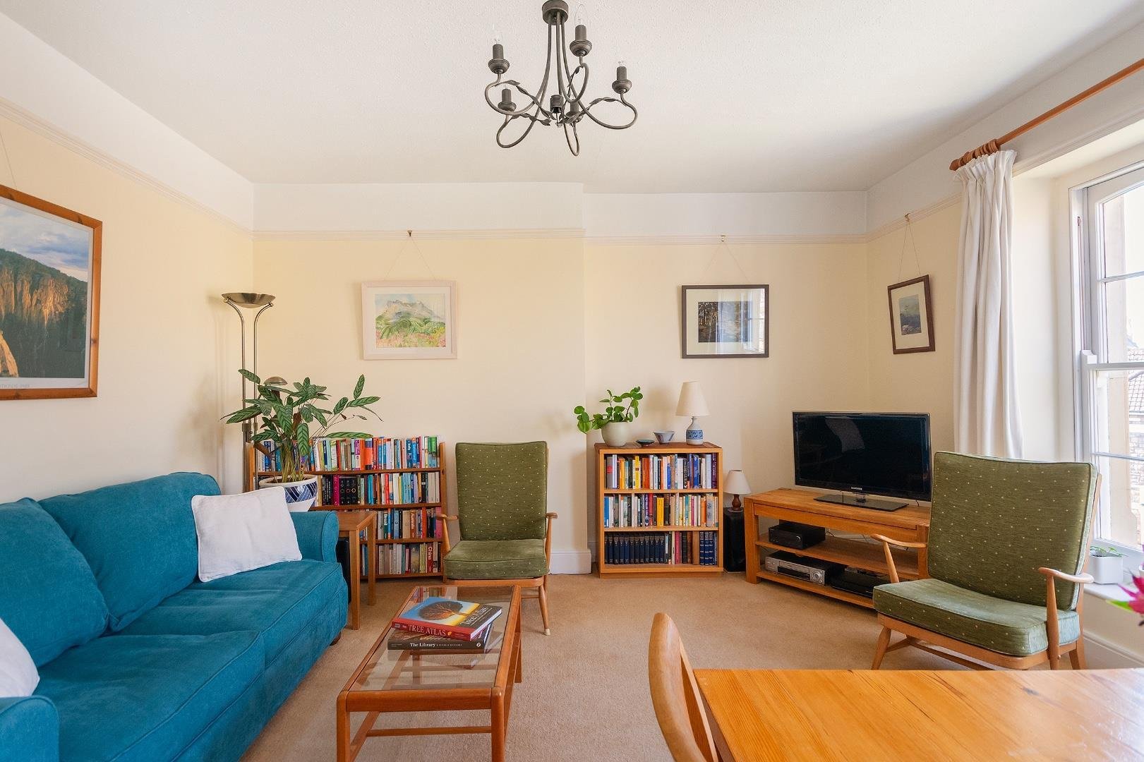 Fernbank road redland 33770381 7 f2 r1 rd living room c