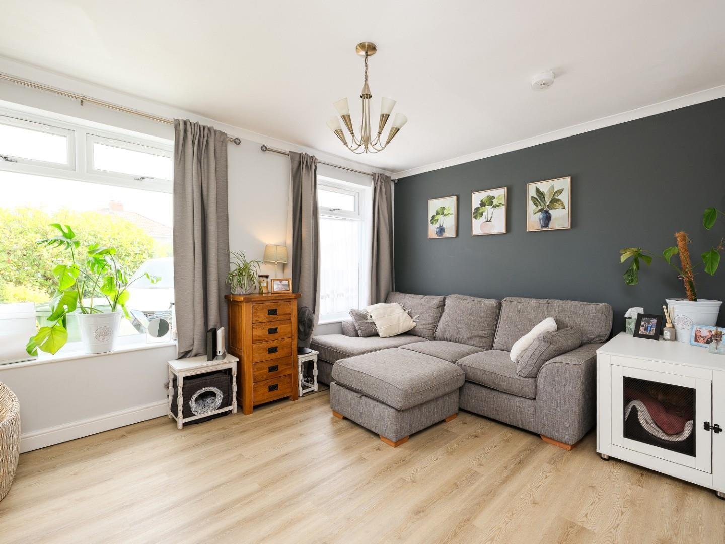 Filton avenue filton 34866607 cnr59793