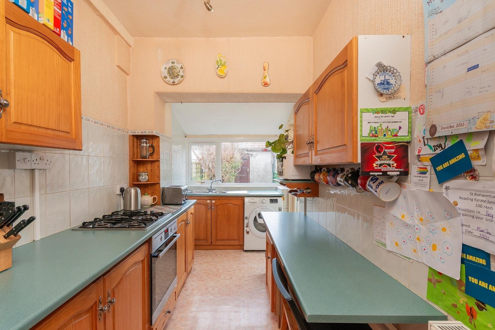 Filton avenue horfield 34372091 1 f7 a0 hd kitchen d