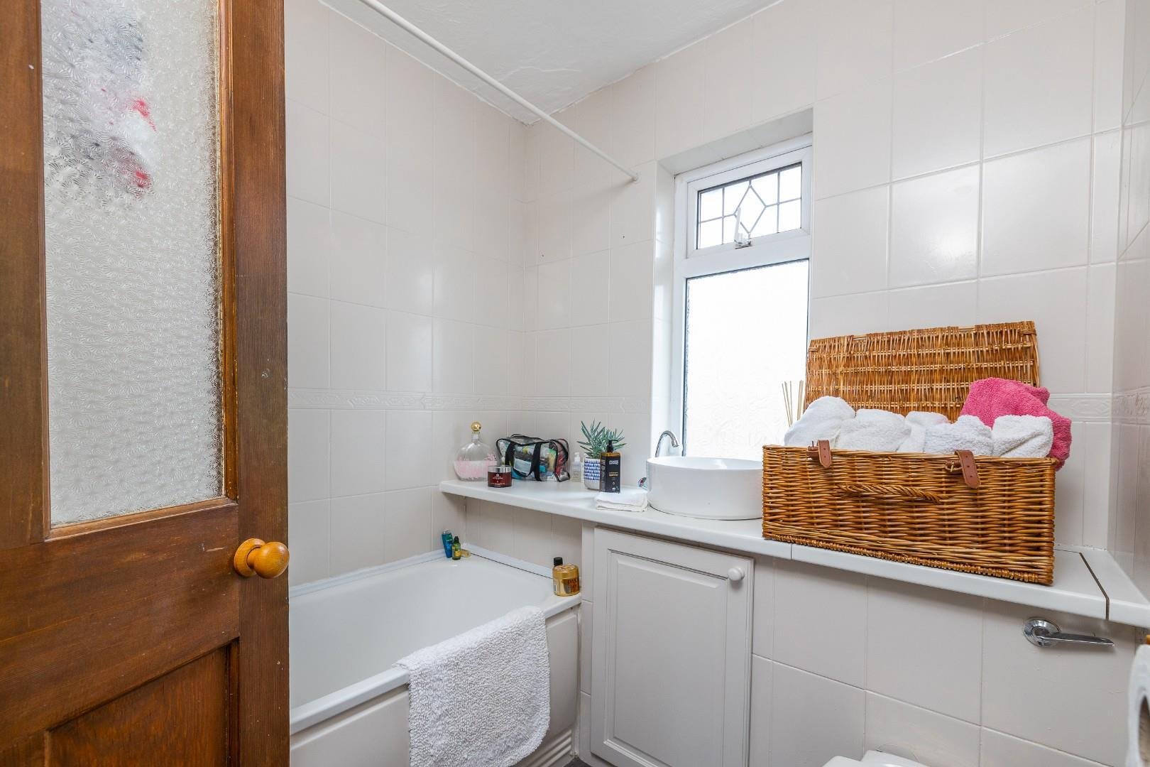 Fitzgerald road knowle 32250749 60 fitzgerald rd 24