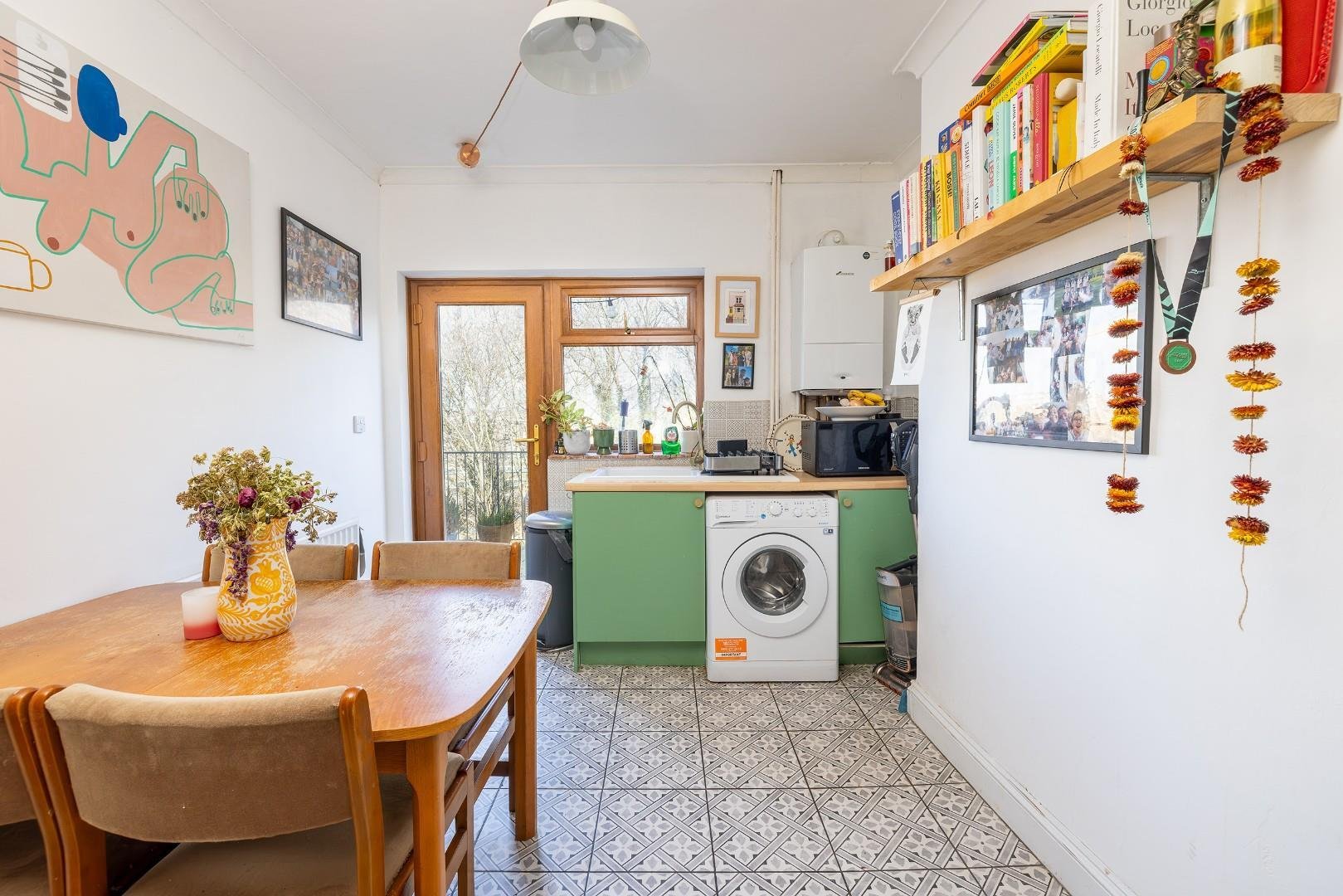 Fitzroy street totterdown 34547206 char7439 cn