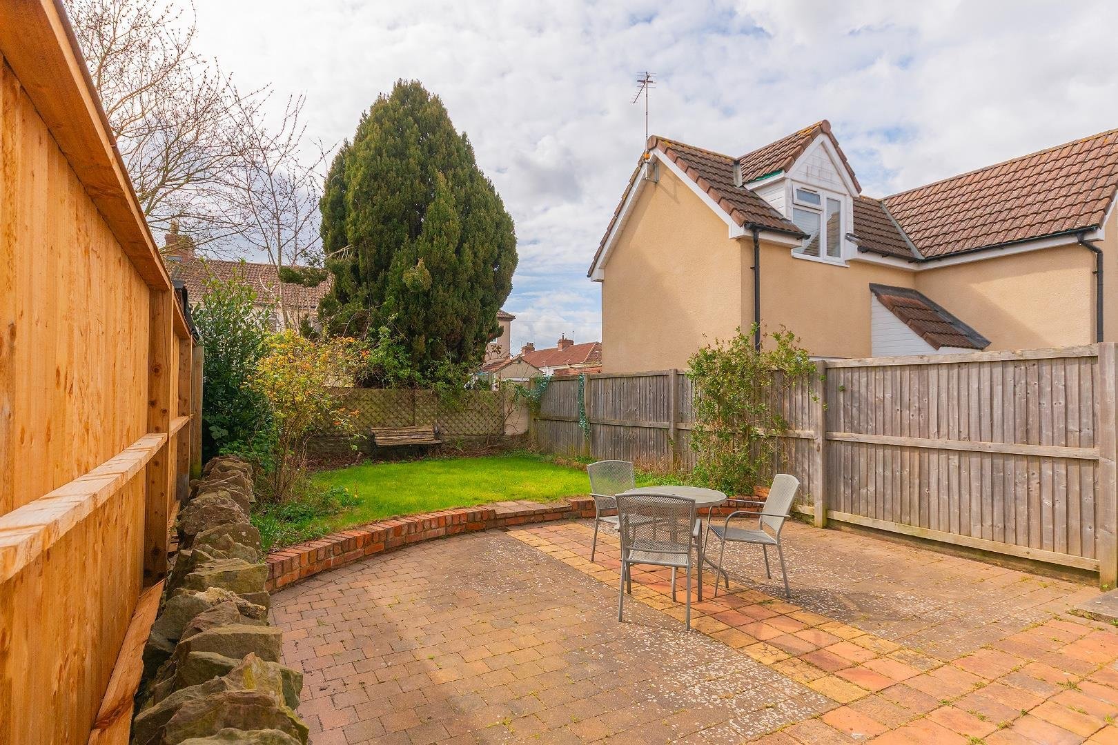 Forest avenue fishponds 34570107 0 f4 afs external f