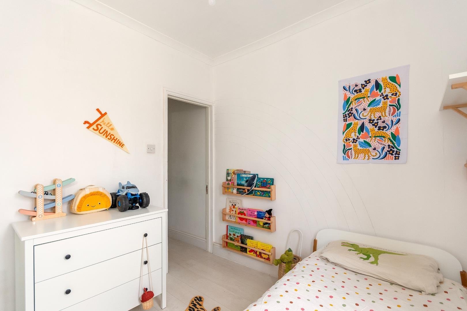 Forest road fishponds 33684905 1 f6 r8 fs bedroom a