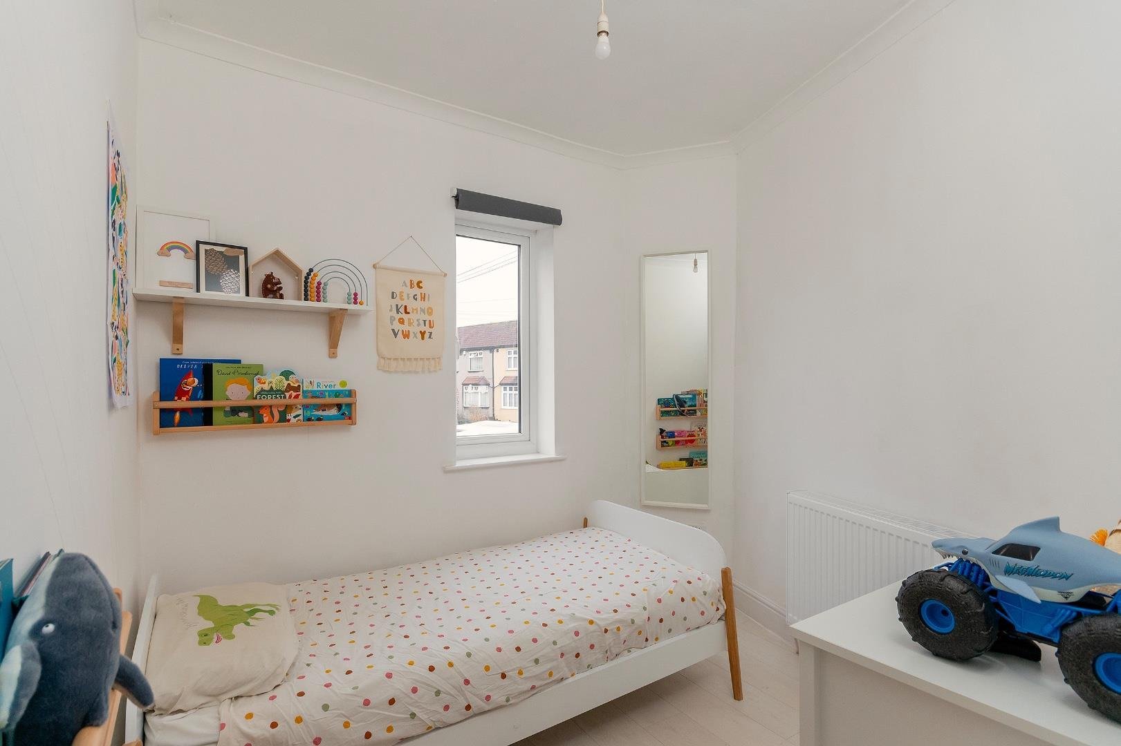 Forest road fishponds 33684905 1 f6 r8 fs bedroom b