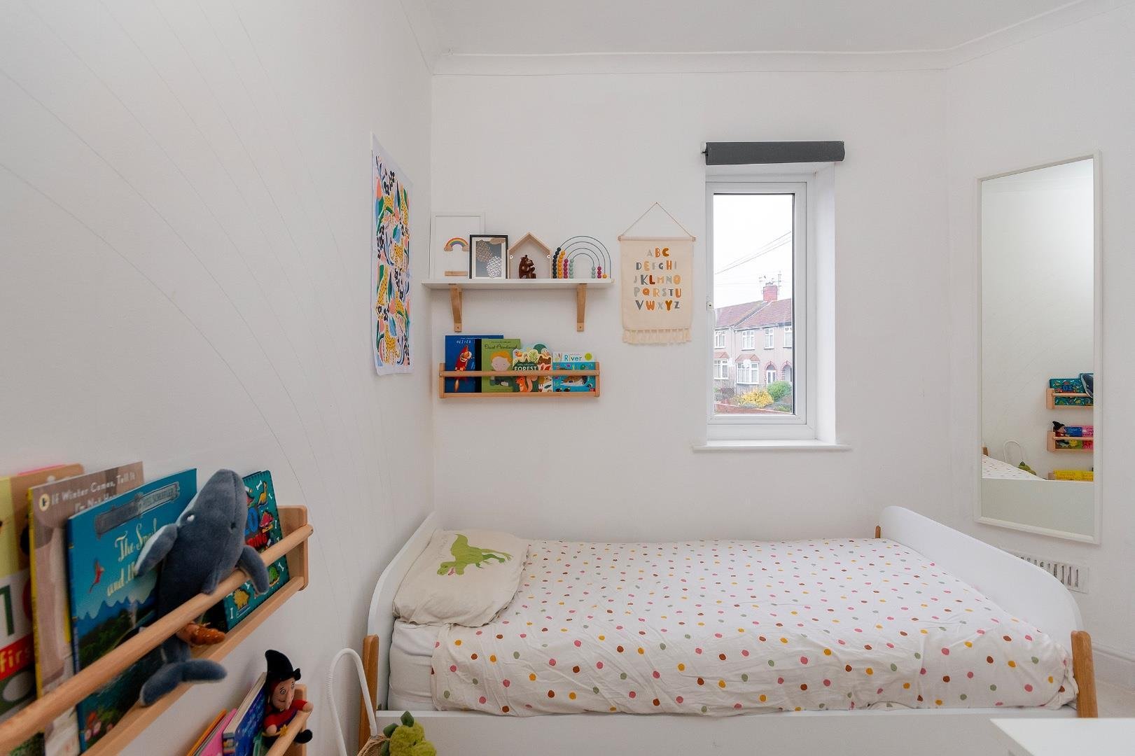 Forest road fishponds 33684905 1 f6 r8 fs bedroom c