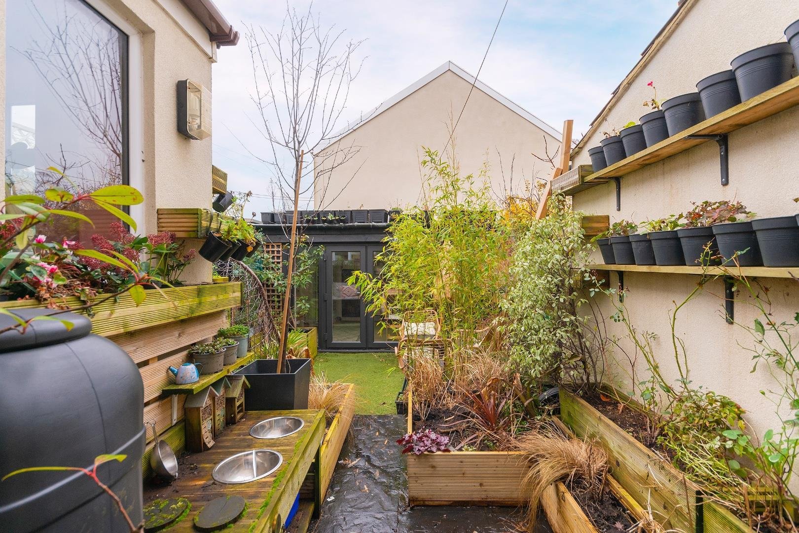 Forest road fishponds 33684905 1 f6 r8 fs external e