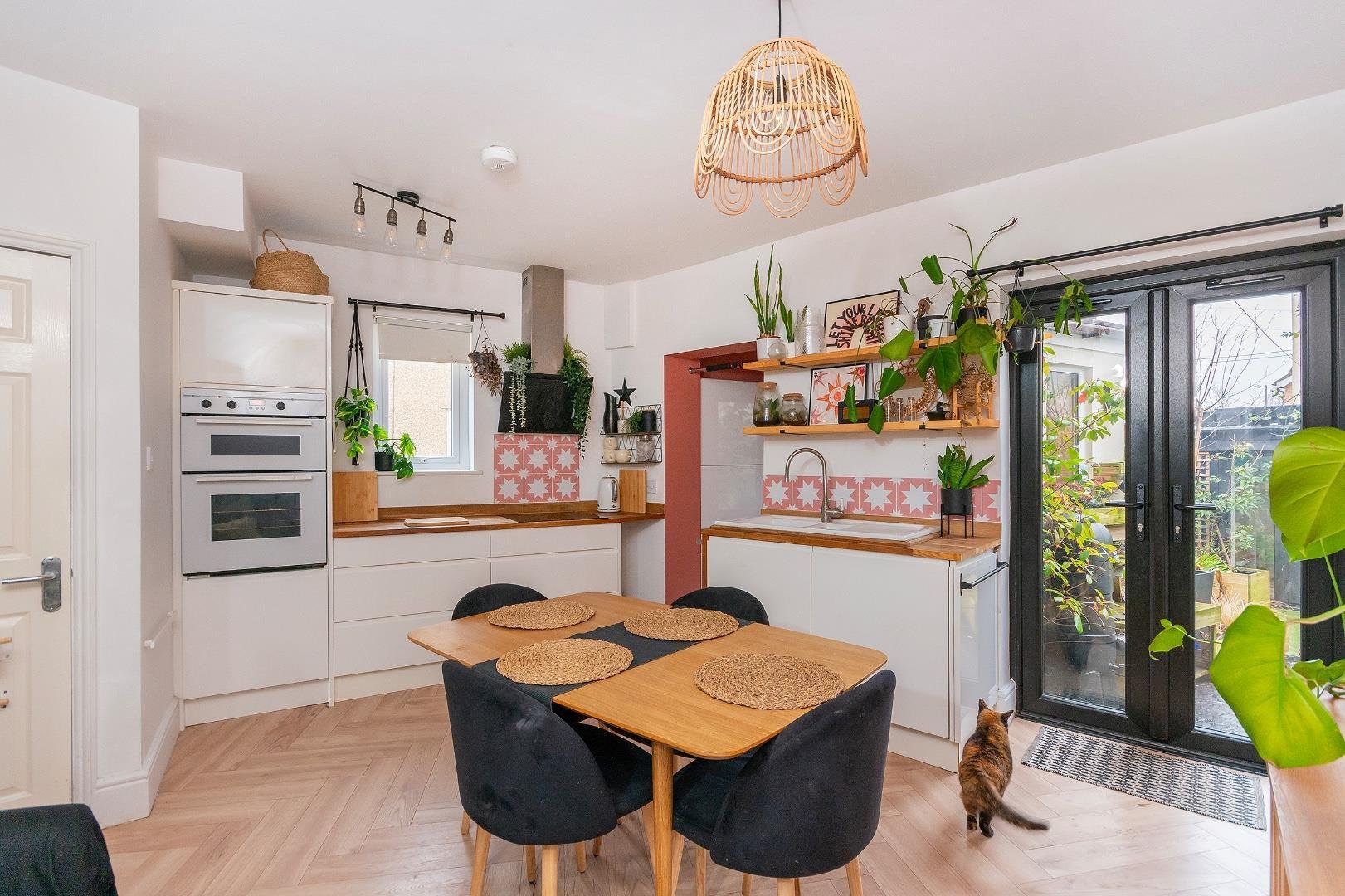 Forest road fishponds 33684905 1 f6 r8 fs kitchen diner a