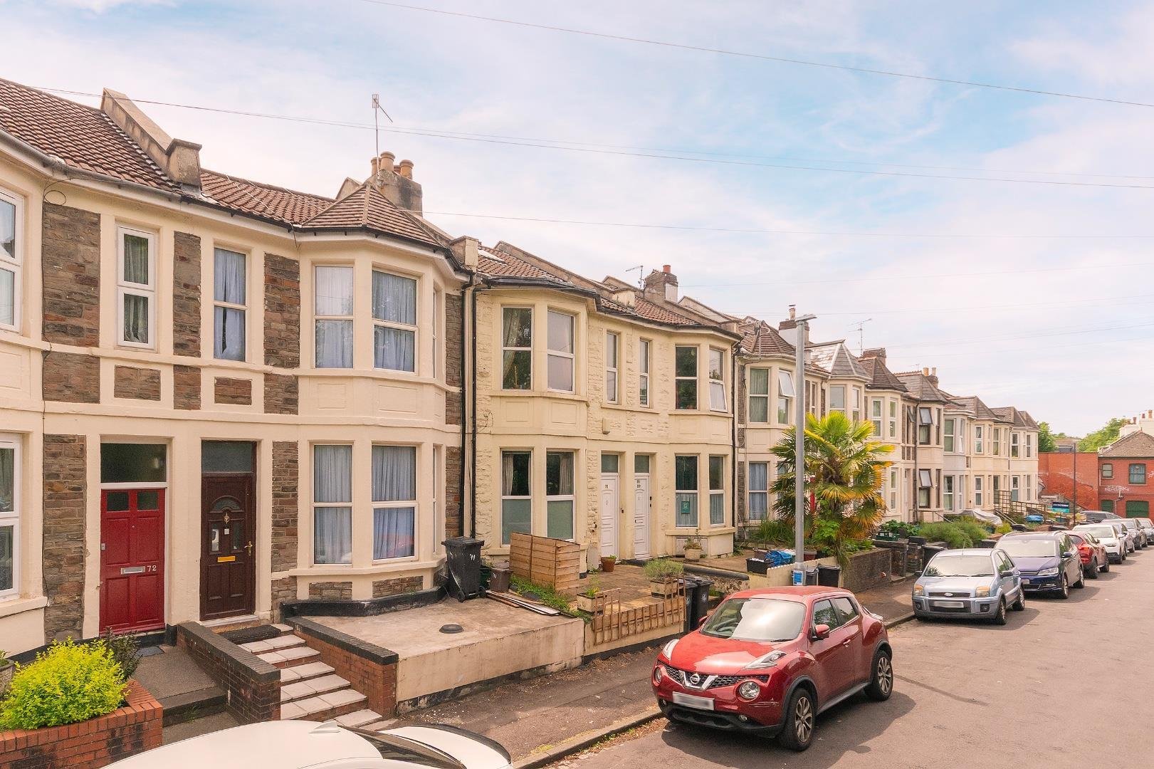 Fox road easton 34741661 7 f0 bren external b