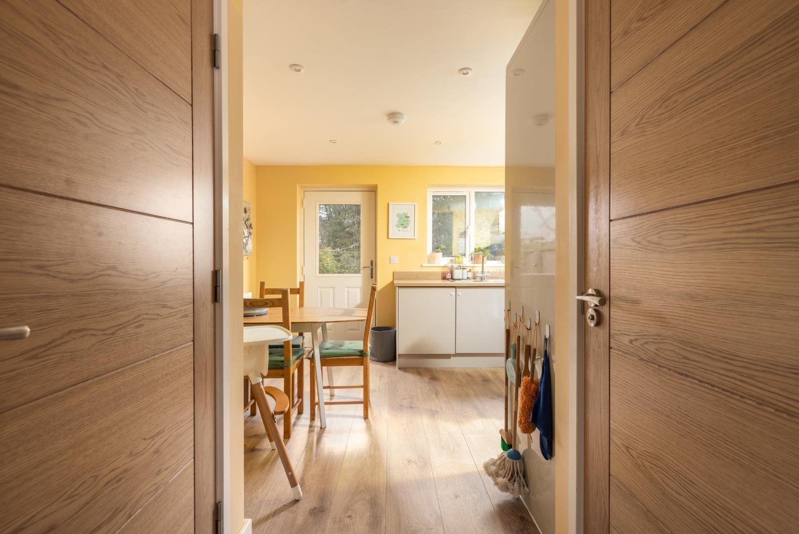Fraynes close ashton vale 34315587 6 fraynes cl bs3 8