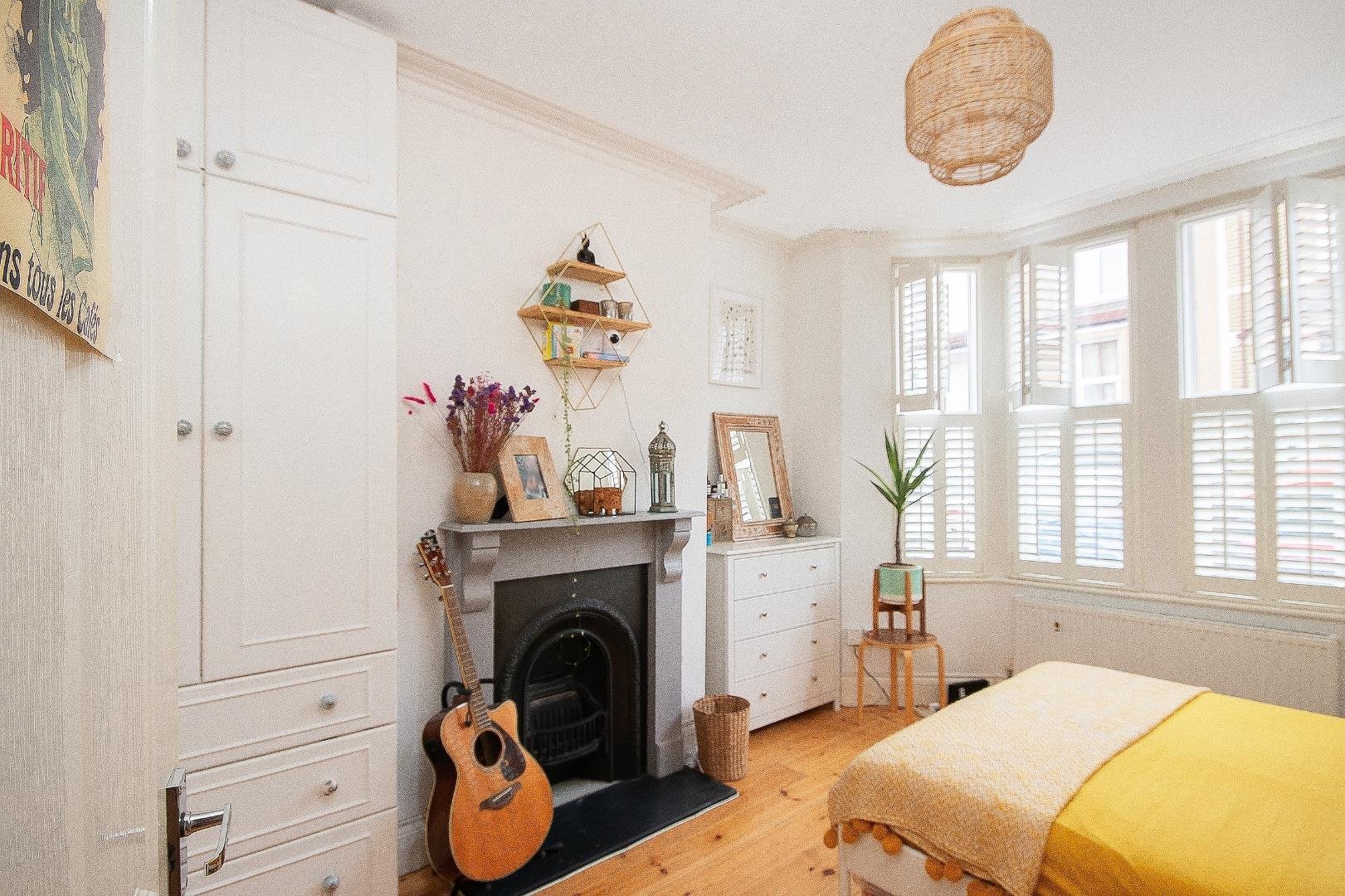 Friezewood road ashton 34857100 g1 m9 frbr bedroom h