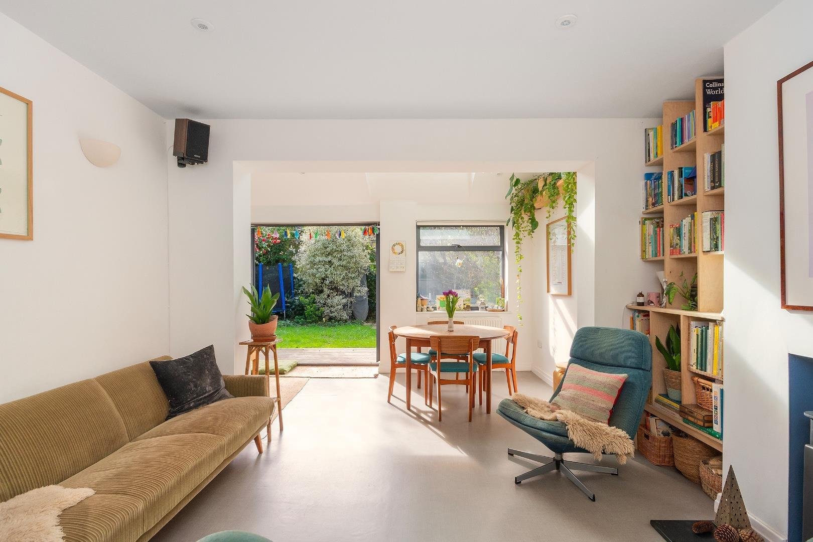 Frobisher road ashton 34619767 1 f9 ran sitting room b