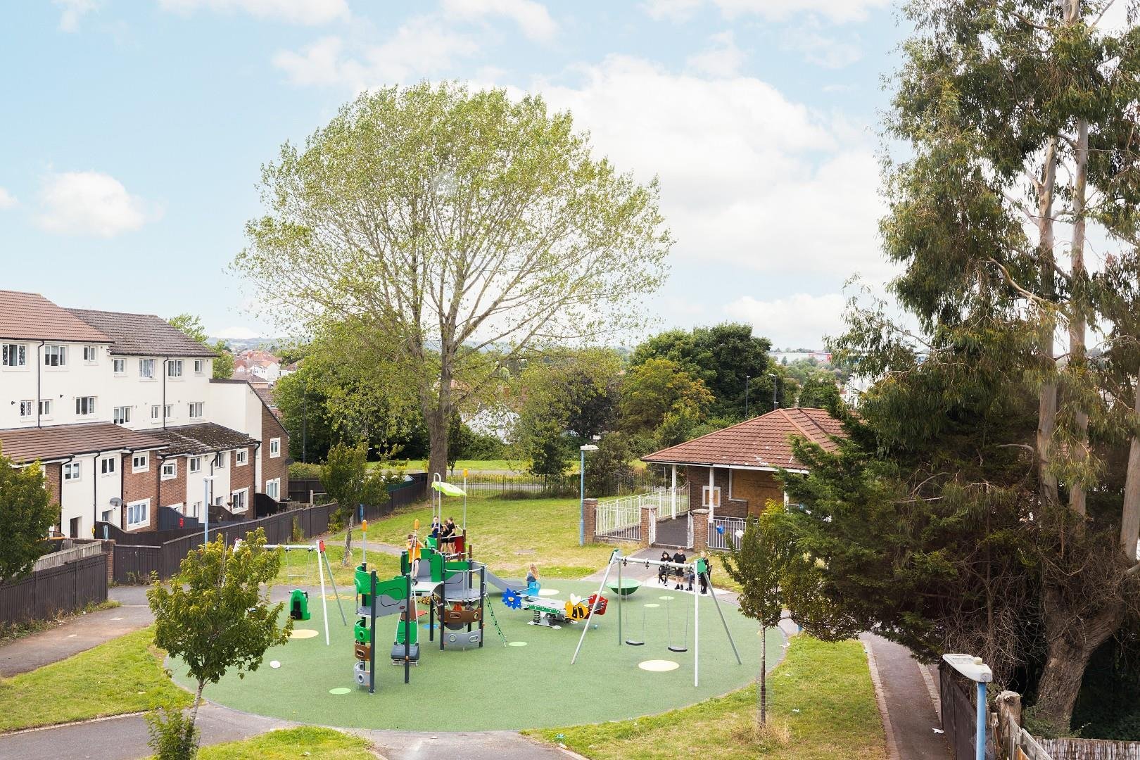 Gatehouse avenue hartcliffe 33340370 cd7 a7529