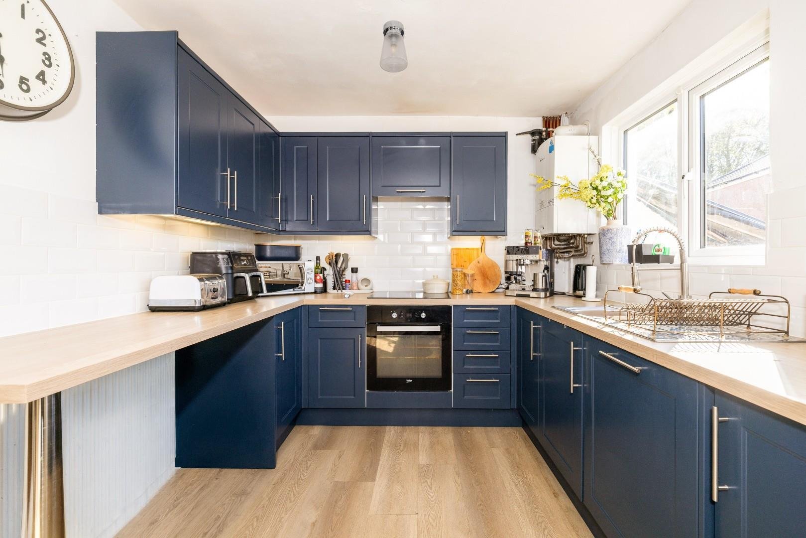 Glendare street redfield 34638119 char6304 cn