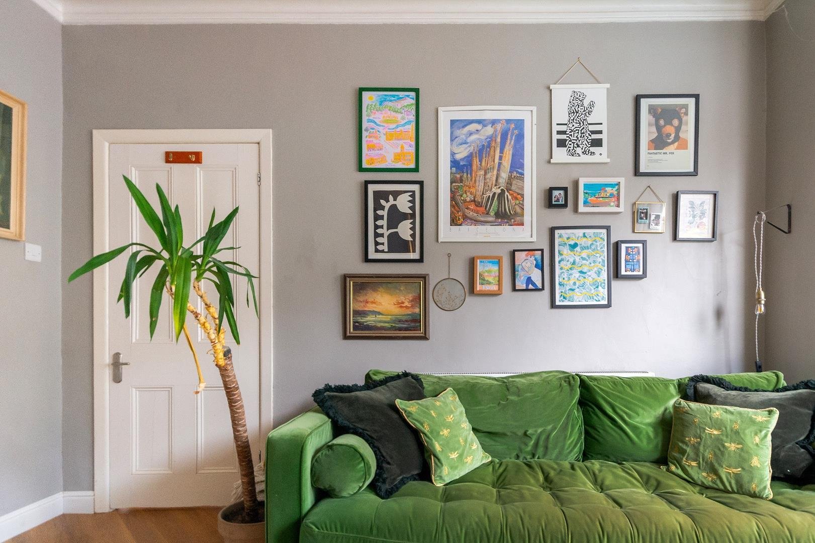 Gloucester road horfield 34455867 g5 f0 g3 rhd living room b