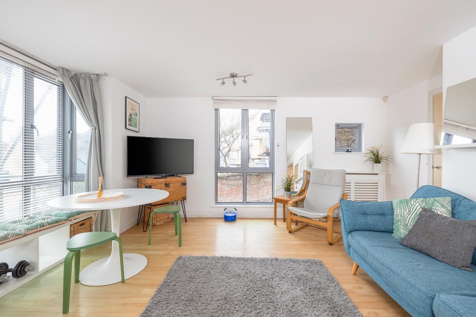Granby hill hotwells 33604777 cd7 a9973