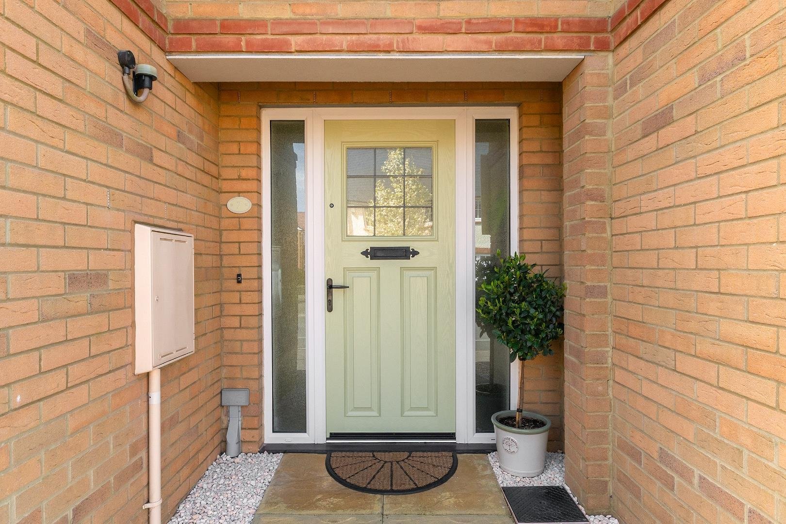 Great clover leaze stoke gifford 33830882 0 g7 clcv external d