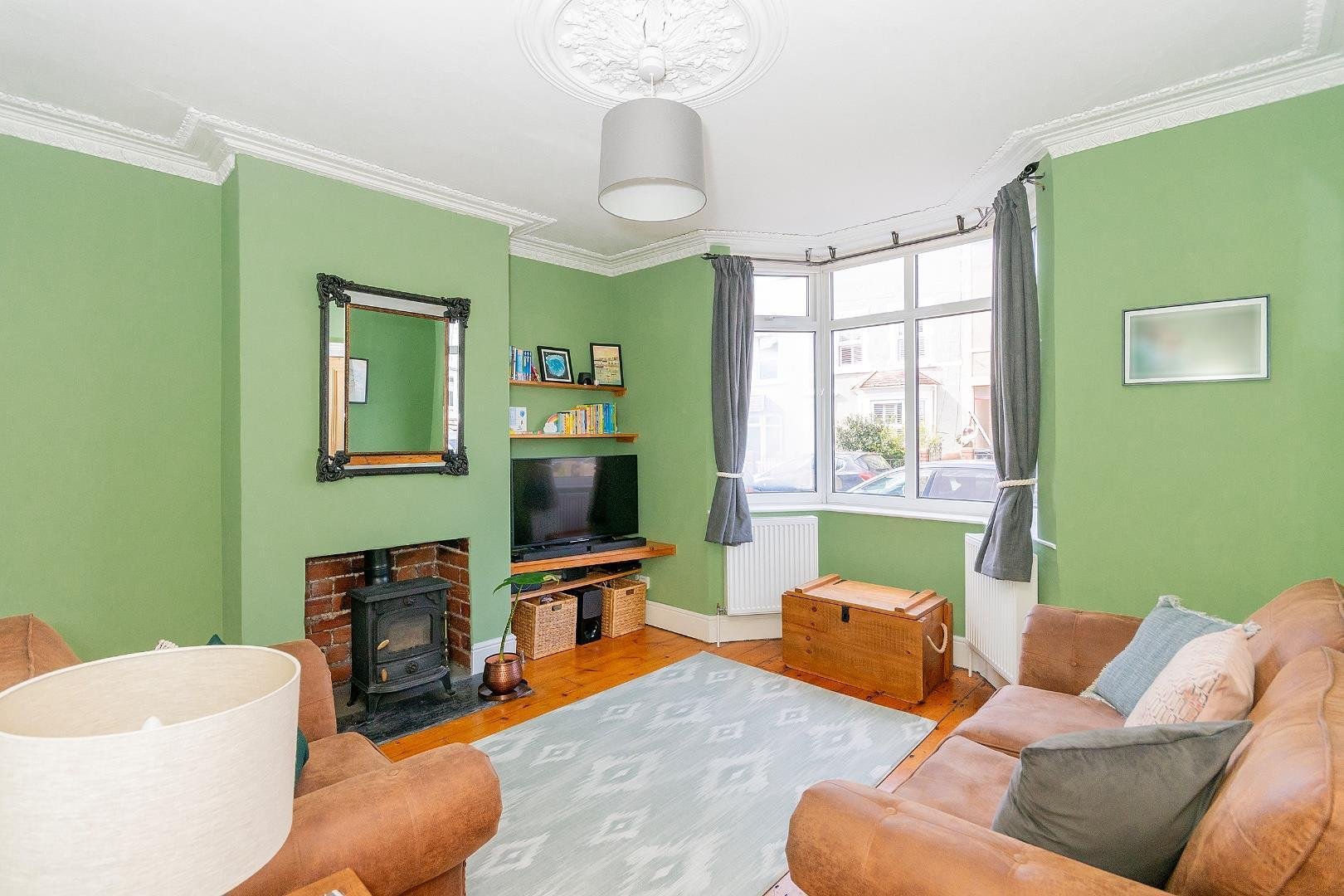 Green street totterdown 33736796 5 gs5 tn living room b