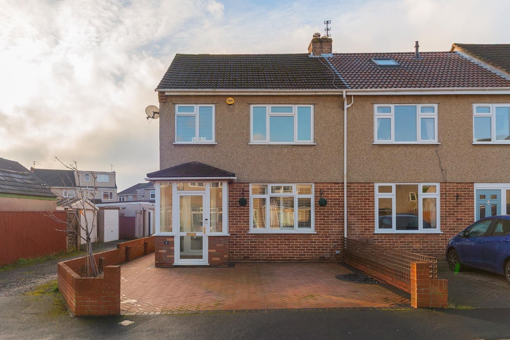 Greenleaze avenue downend 34437153 0 g1 abh external a