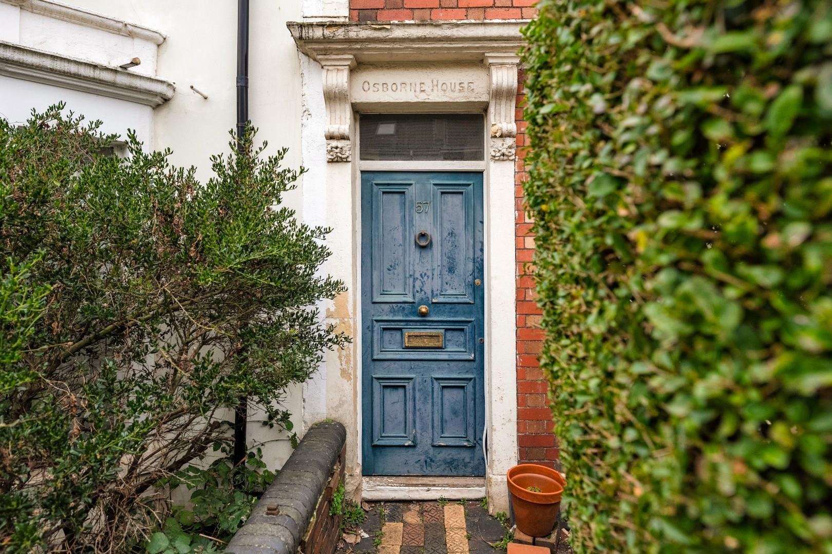 Greville road southville 33759525 2
