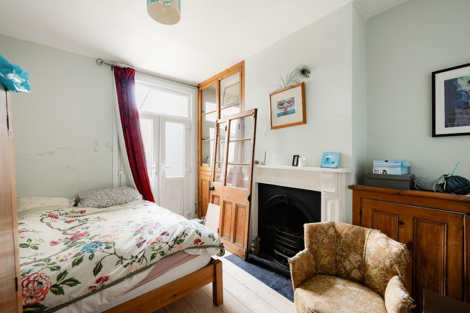 Greville road southville 33759525 9