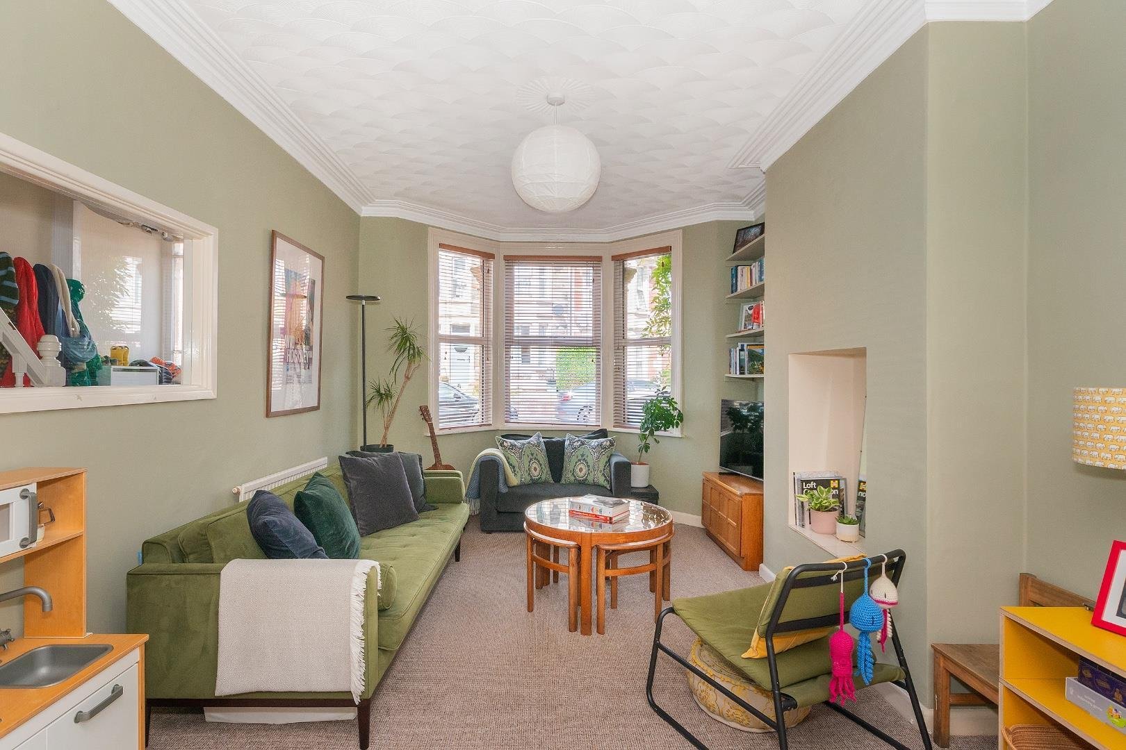 Grove park road brislington 34799053 3 g2 prbn living room e