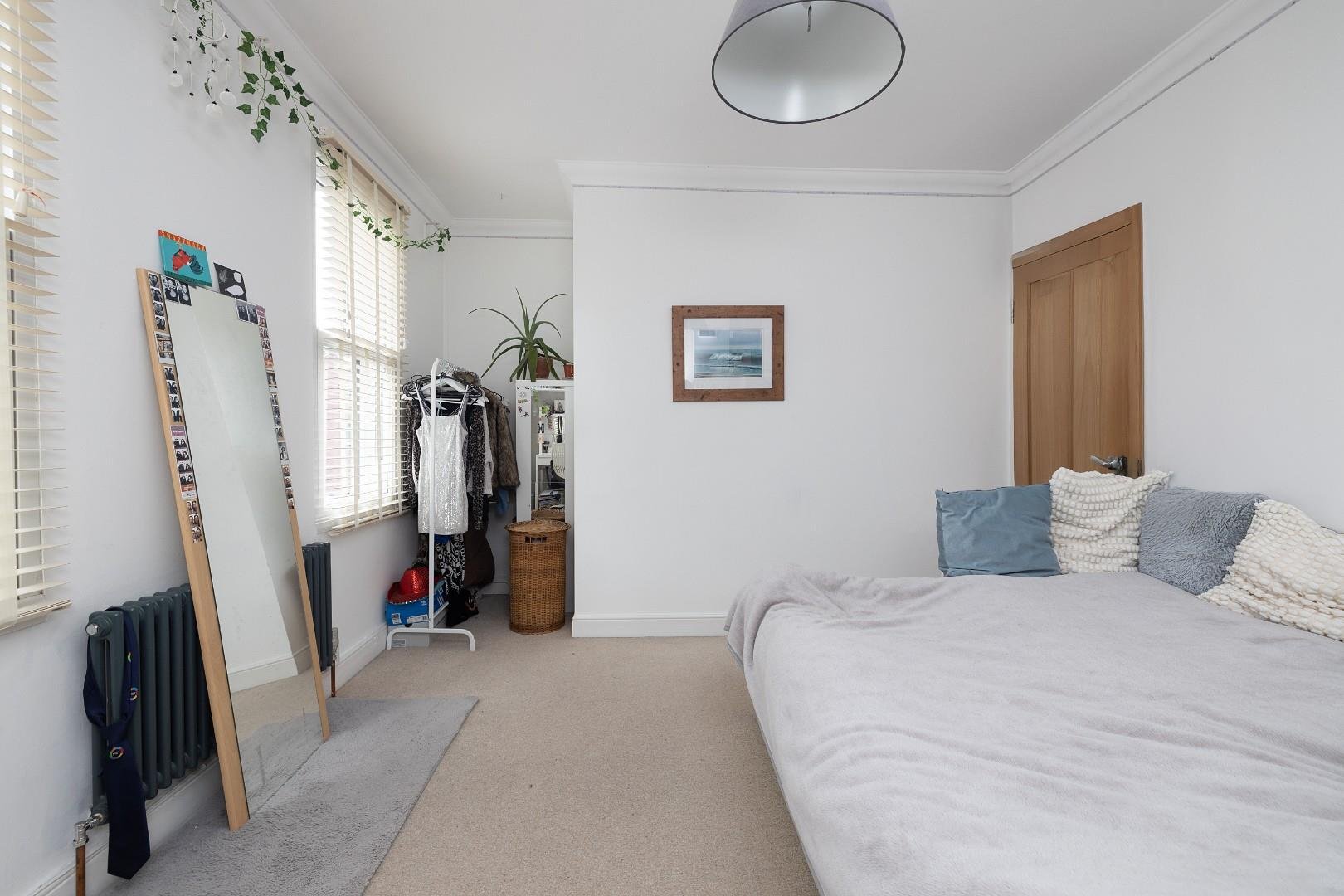 Grove park terrace fishponds 33636135 cd7 a0964