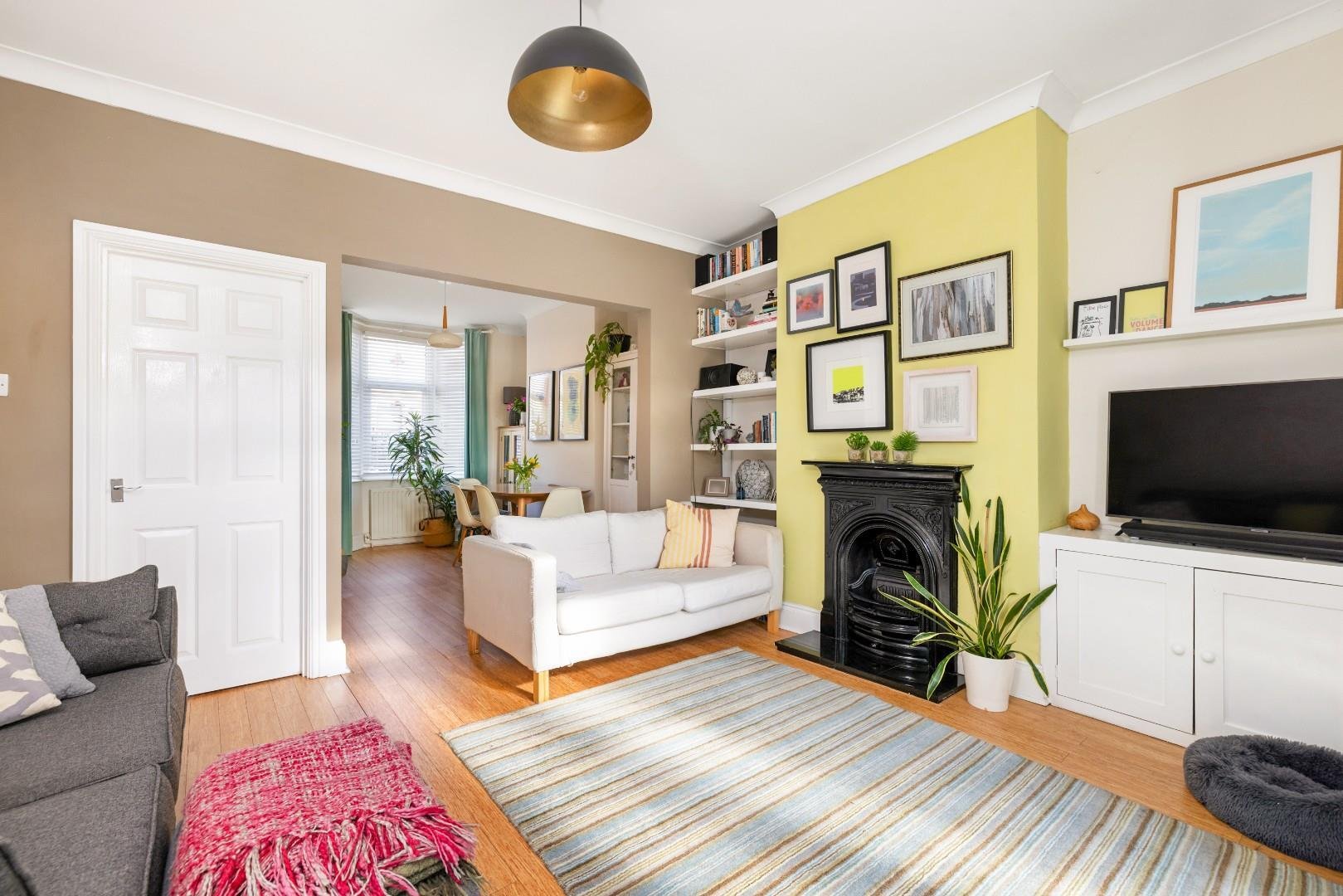 Grove park terrace fishponds 34551869 char7678