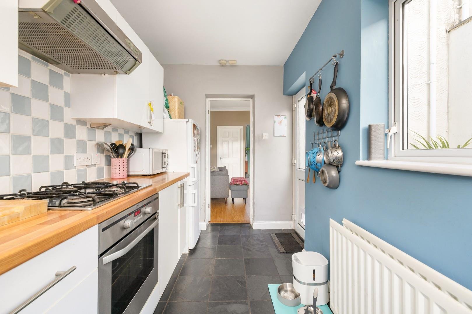 Grove park terrace fishponds 34551869 char7684