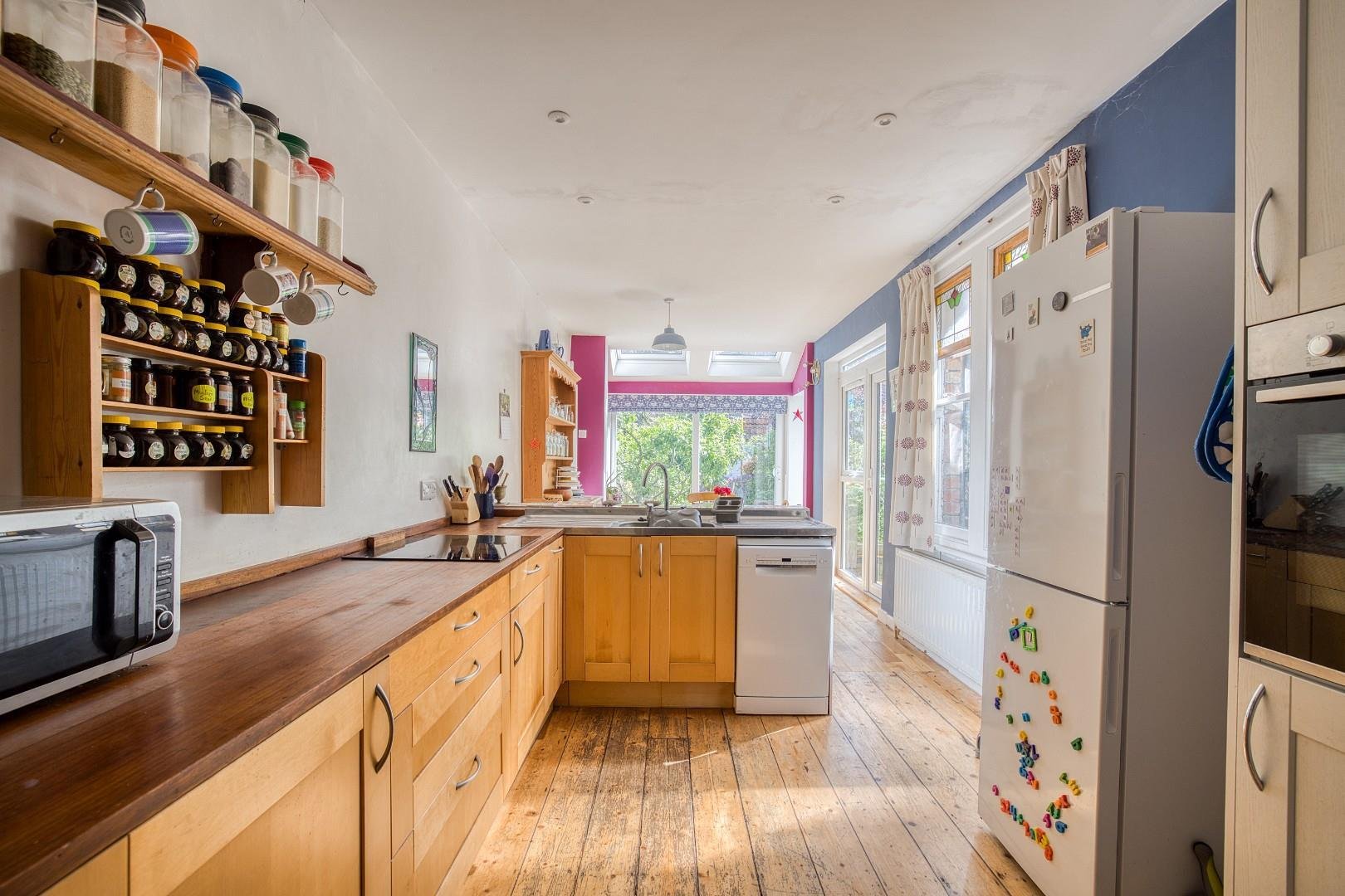 Hamilton road southville 33179463 cd7 a6517 hdr