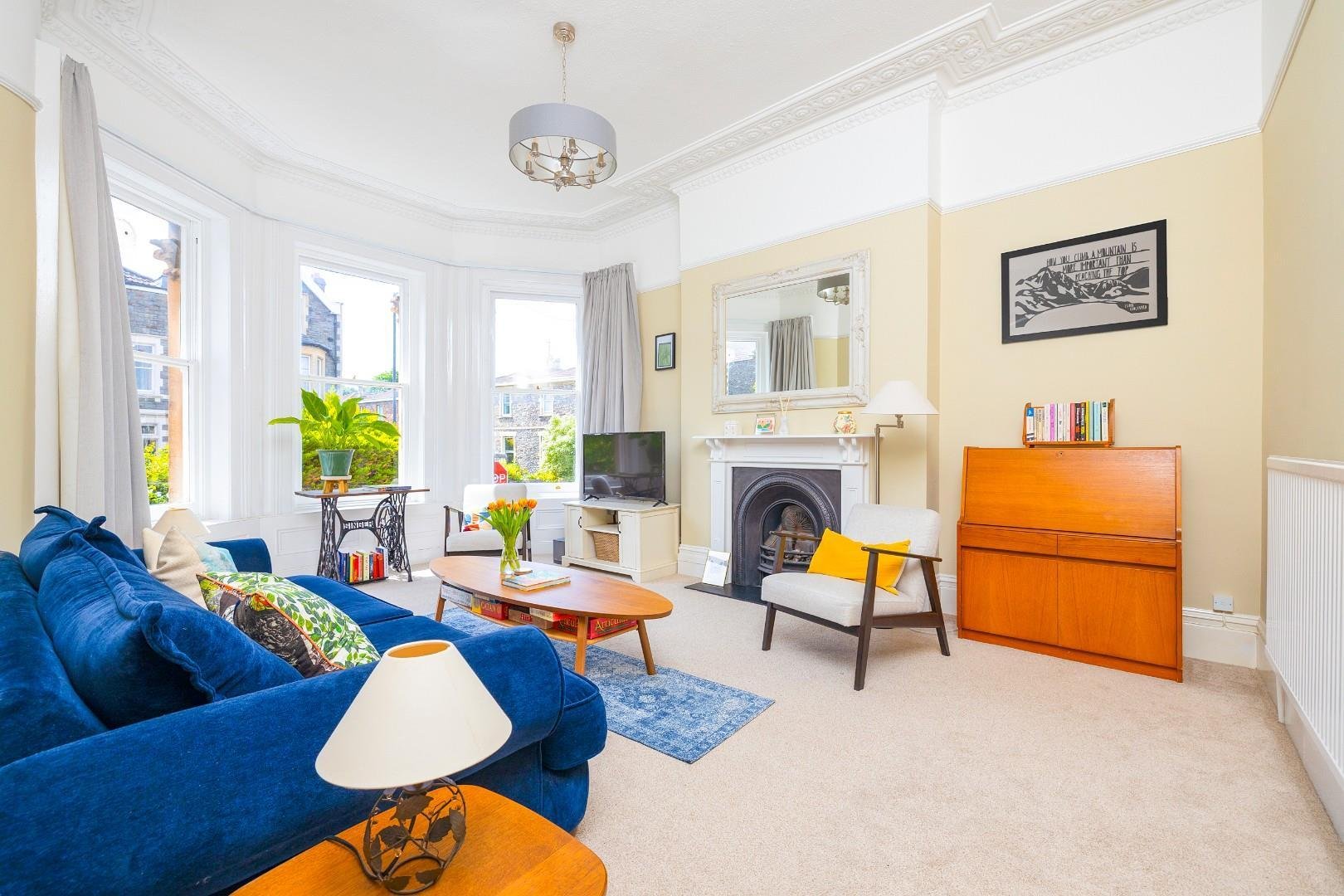 Hampton road cotham 33933656 cd7 a1203