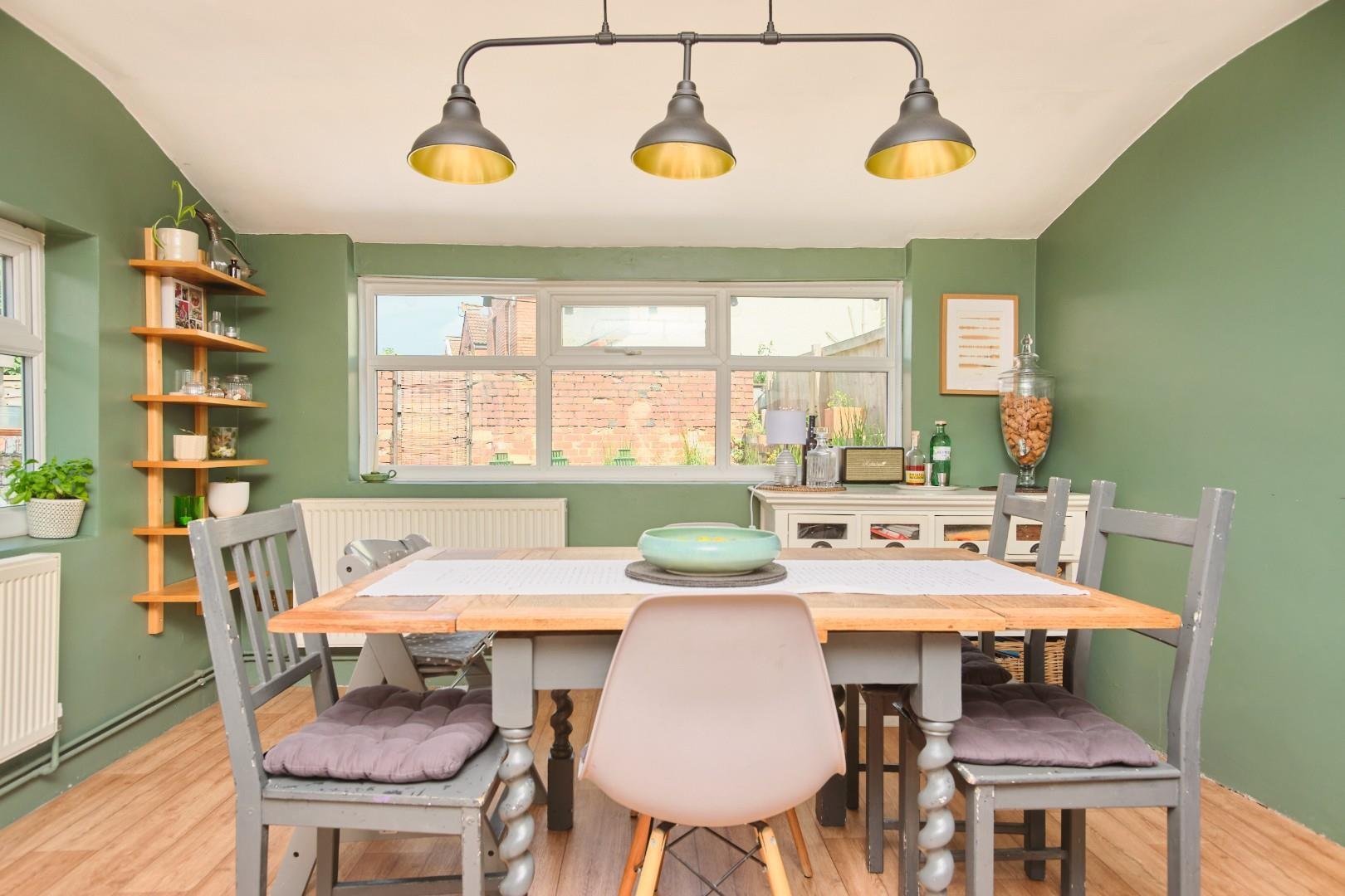 Harrowdene road knowle 34157134 jaj bs42 jl 0023