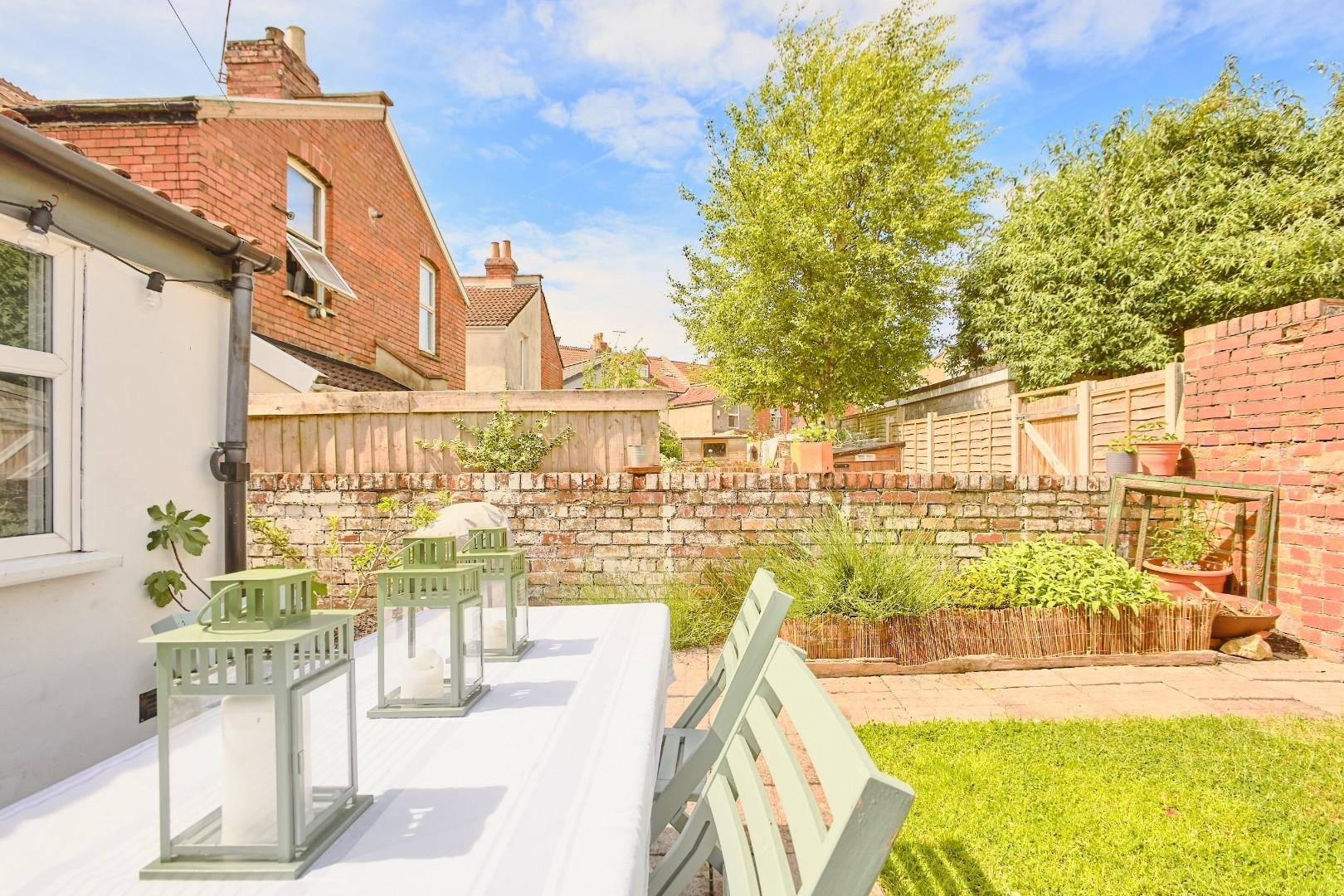 Harrowdene road knowle 34157134 jaj bs42 jl 0025