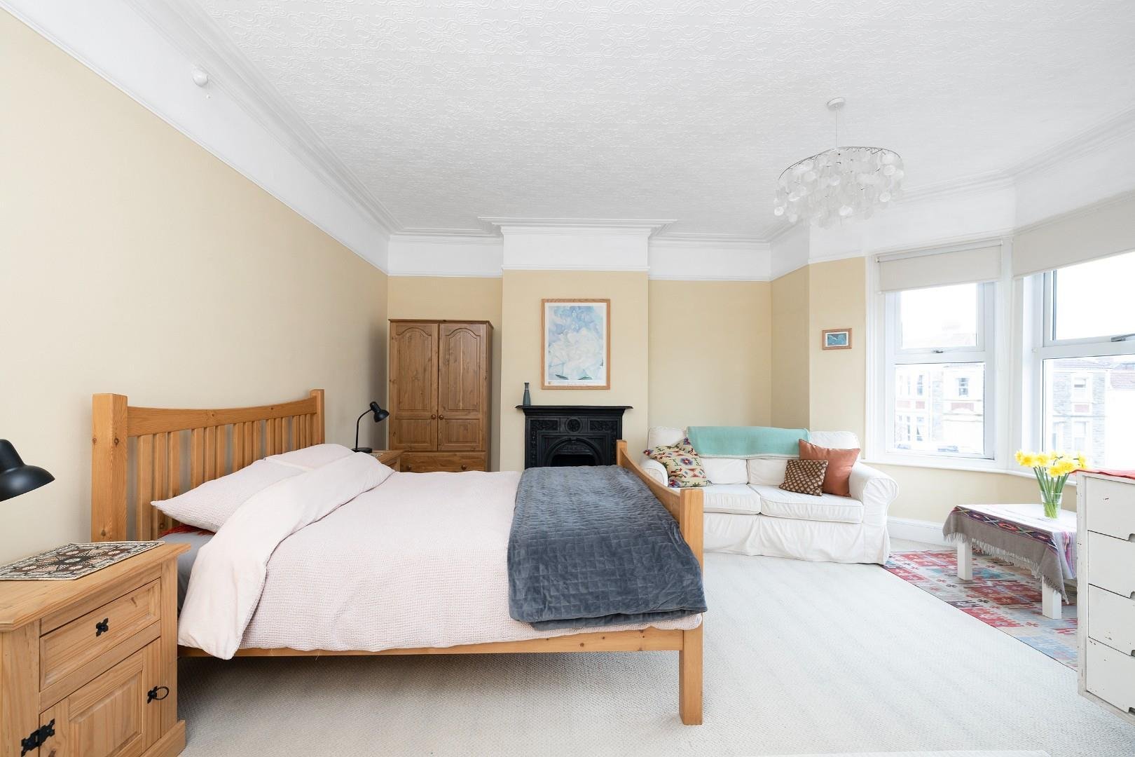 Haverstock road knowle 33004728 cd7 a6672