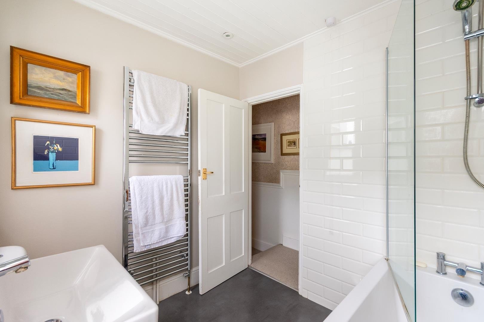 Haverstock road knowle 34486109 1 h1 rke bathroom a