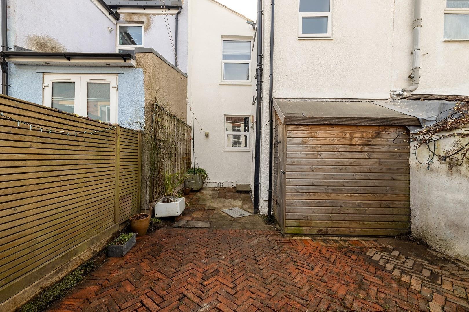 Hebron road bedminster 33750421 cd7 a2107 hdr