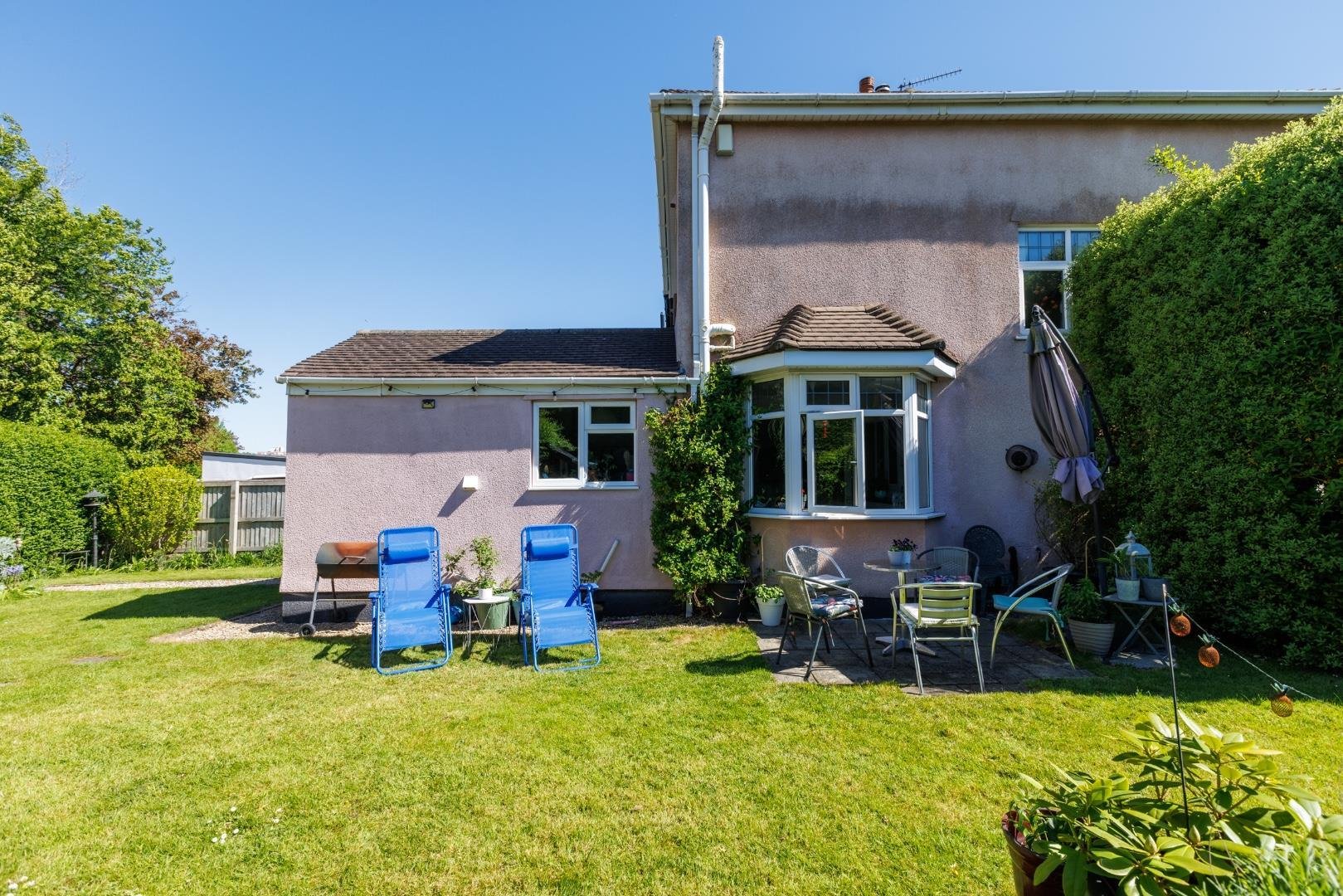 Hendre road ashton 34652459 1 hendre road 38