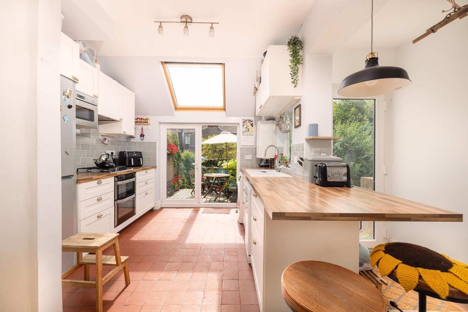 Hengrove road knowle 34157456 014 a6692