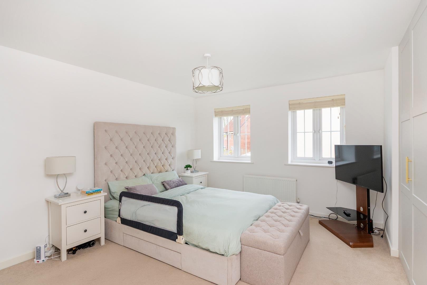Henry shute road stoke gifford 33060866 2 hsr8 sg bedroom k