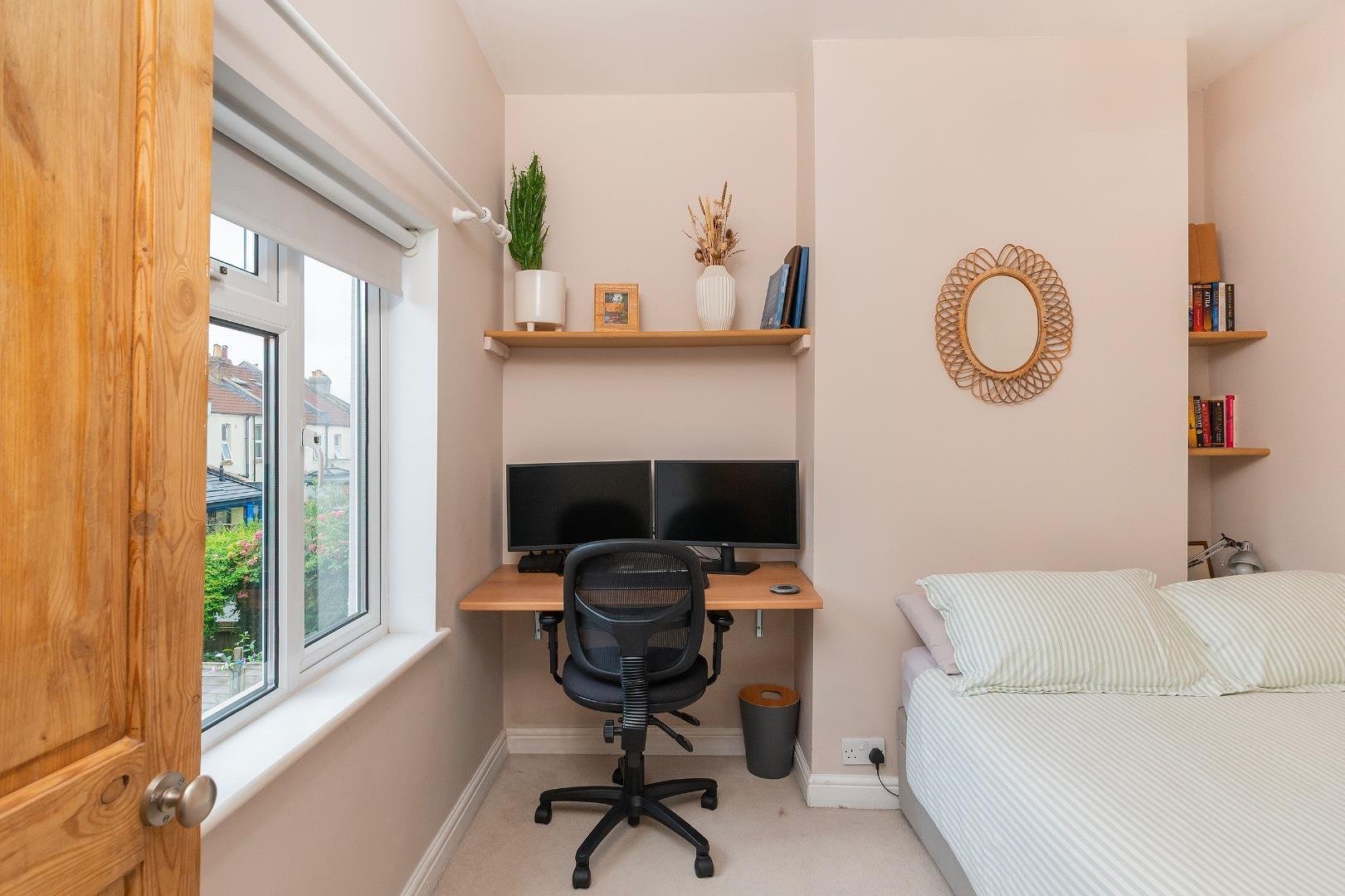 Hereford road st werburghs 34010849 2 h0 rsw bedroom h