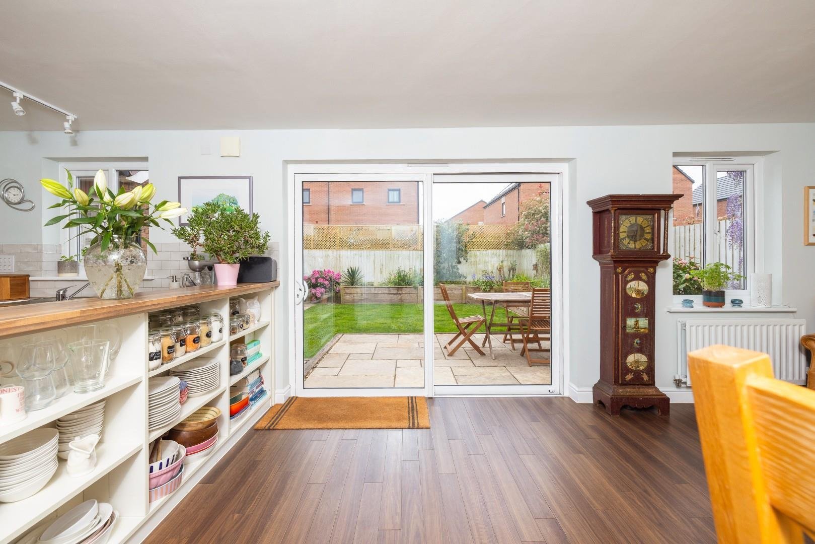 Hermitage wood road cheswick village 34623483 char0186