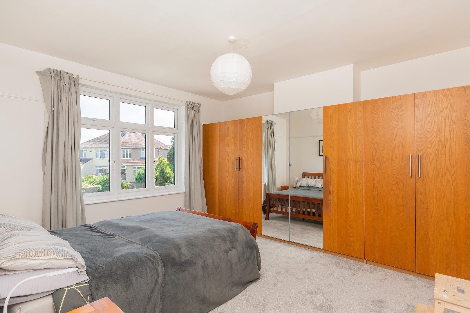 Hill view henleaze 33918909 1 h0 v8 he bedroom c