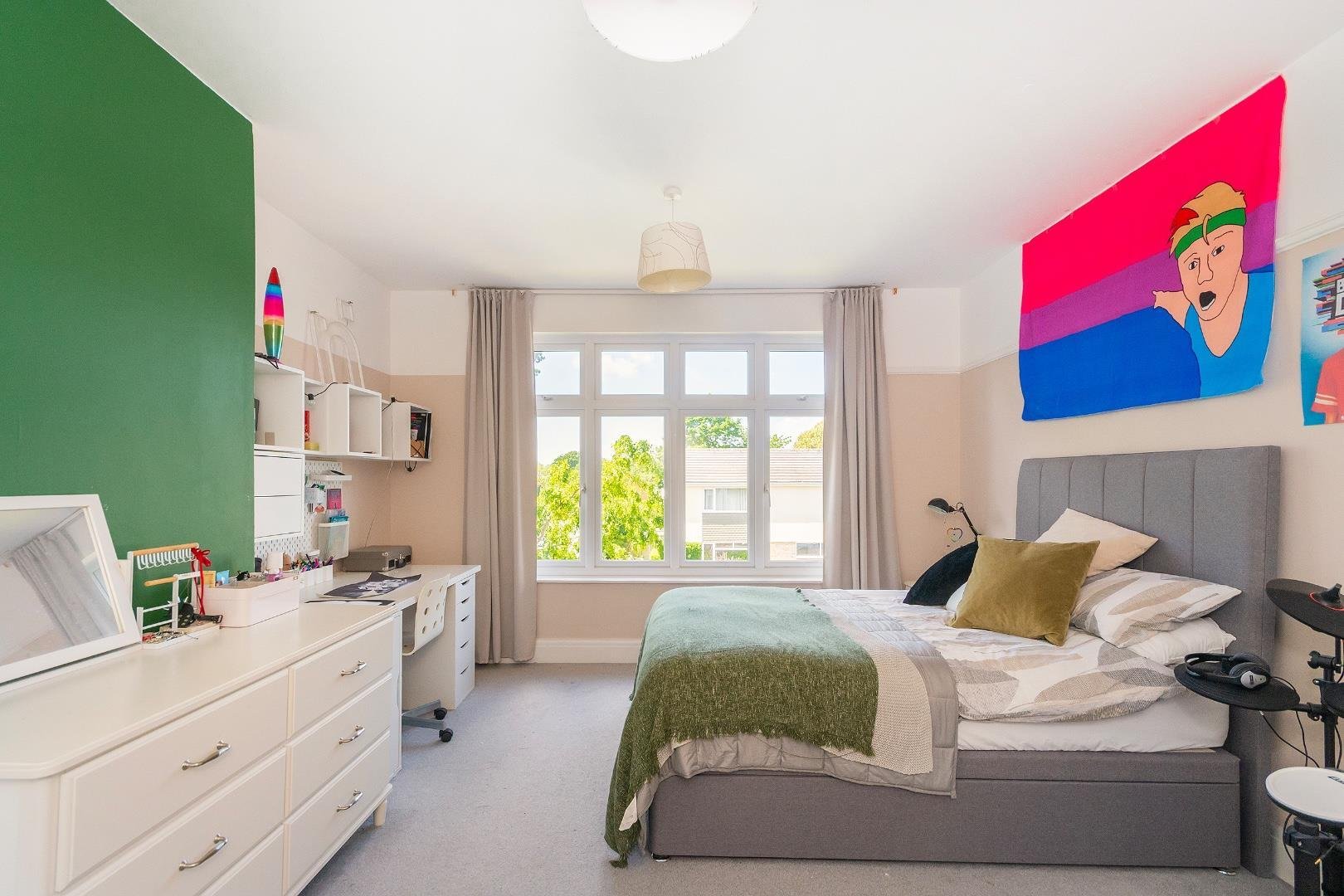 Hill view henleaze 33918909 1 h0 v8 he bedroom f