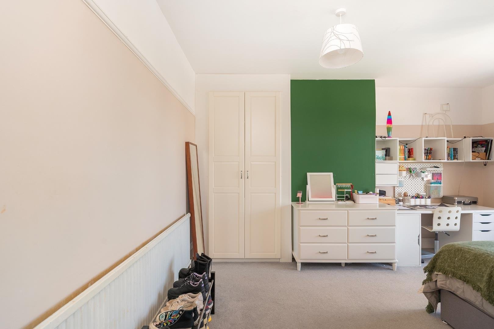 Hill view henleaze 33918909 1 h0 v8 he bedroom h