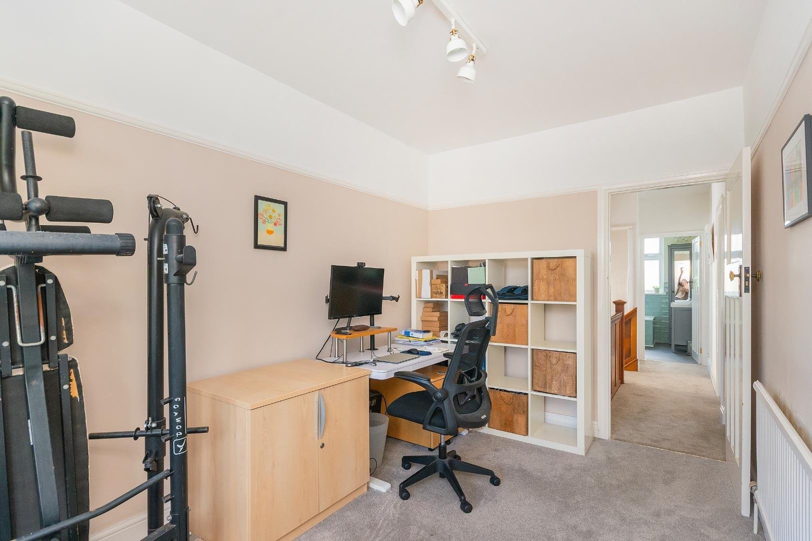 Hill view henleaze 33918909 1 h0 v8 he bedroom i