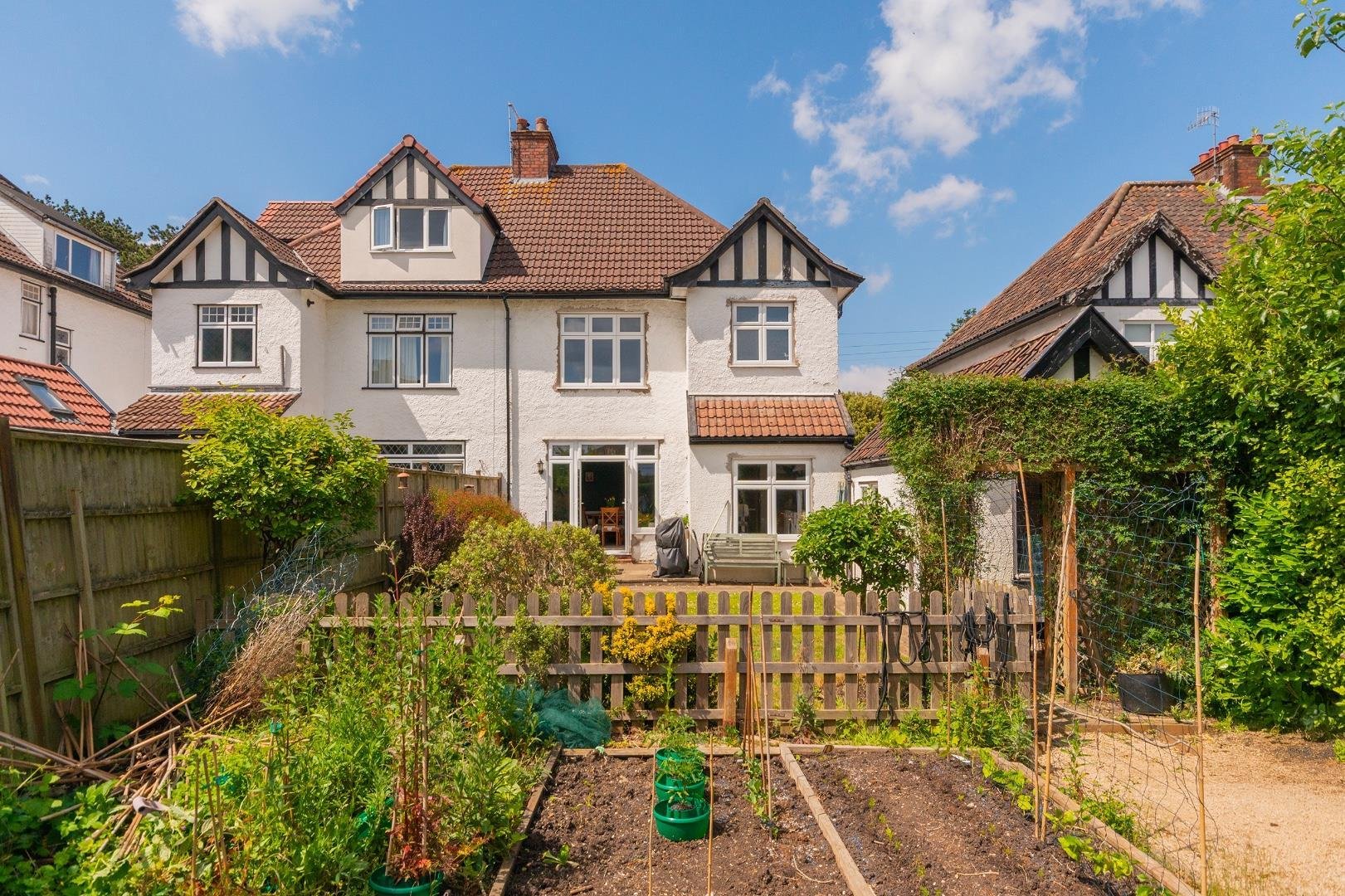 Hill view henleaze 33918909 1 h0 v8 he external h