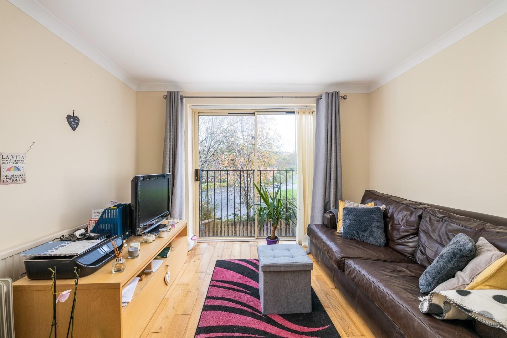 Holy well close st annes park 31973946 cd7 a2236