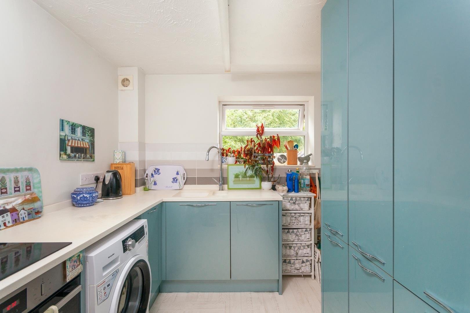Holywell close st annes park 32418712 esolcllewyloh90 kitchen b