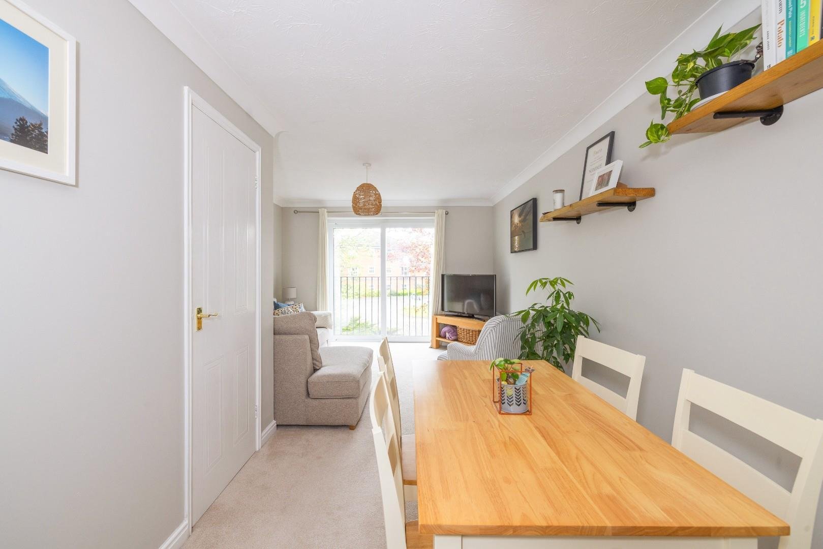 Holywell close st annes park 34637850 char4881
